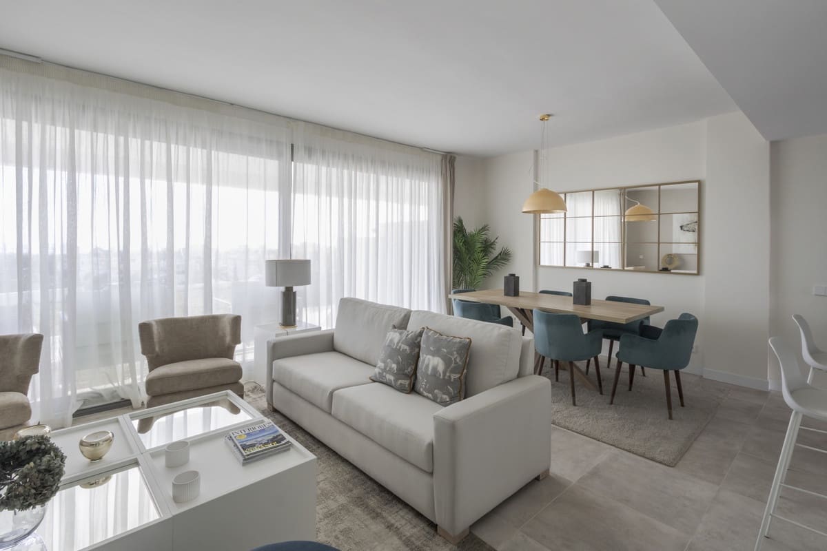 3 bedroom Apartment for sale in Estepona with pool garage - € 382,000 (Ref: 7410387)