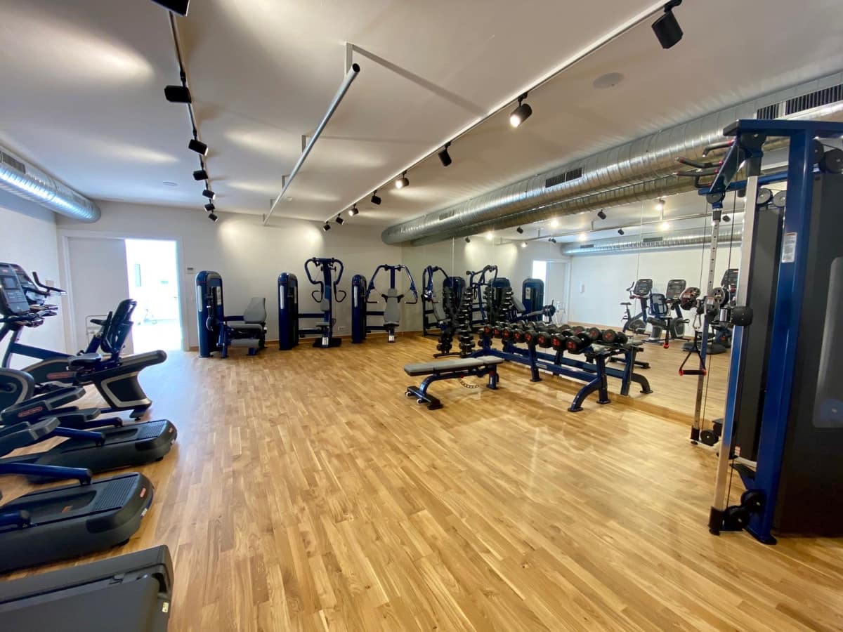 3 bedroom Apartment for sale in Estepona with pool garage - € 382,000 (Ref: 7410387)