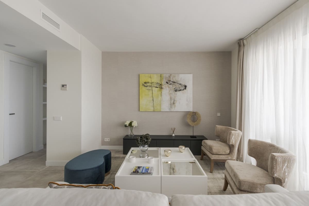 3 bedroom Apartment for sale in Estepona with pool garage - € 382,000 (Ref: 7410387)