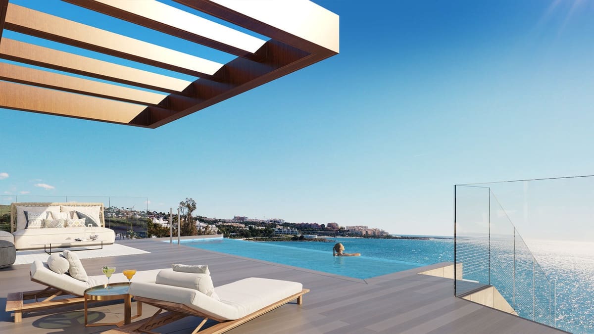 3 sovrum Takvåning till salu i Estepona med pool garage - 1 990 000 € (Ref: 7483455)