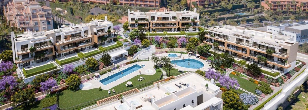 3 bedroom Apartment for sale in Benahavis with pool - € 720,000 (Ref: 7833313)
