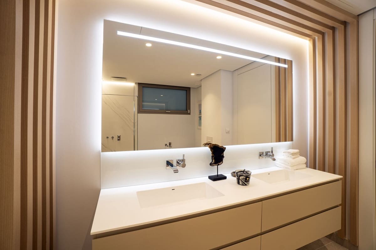 3 bedroom Apartment for sale in Benahavis with pool garage - € 3,499,000 (Ref: 8271724)