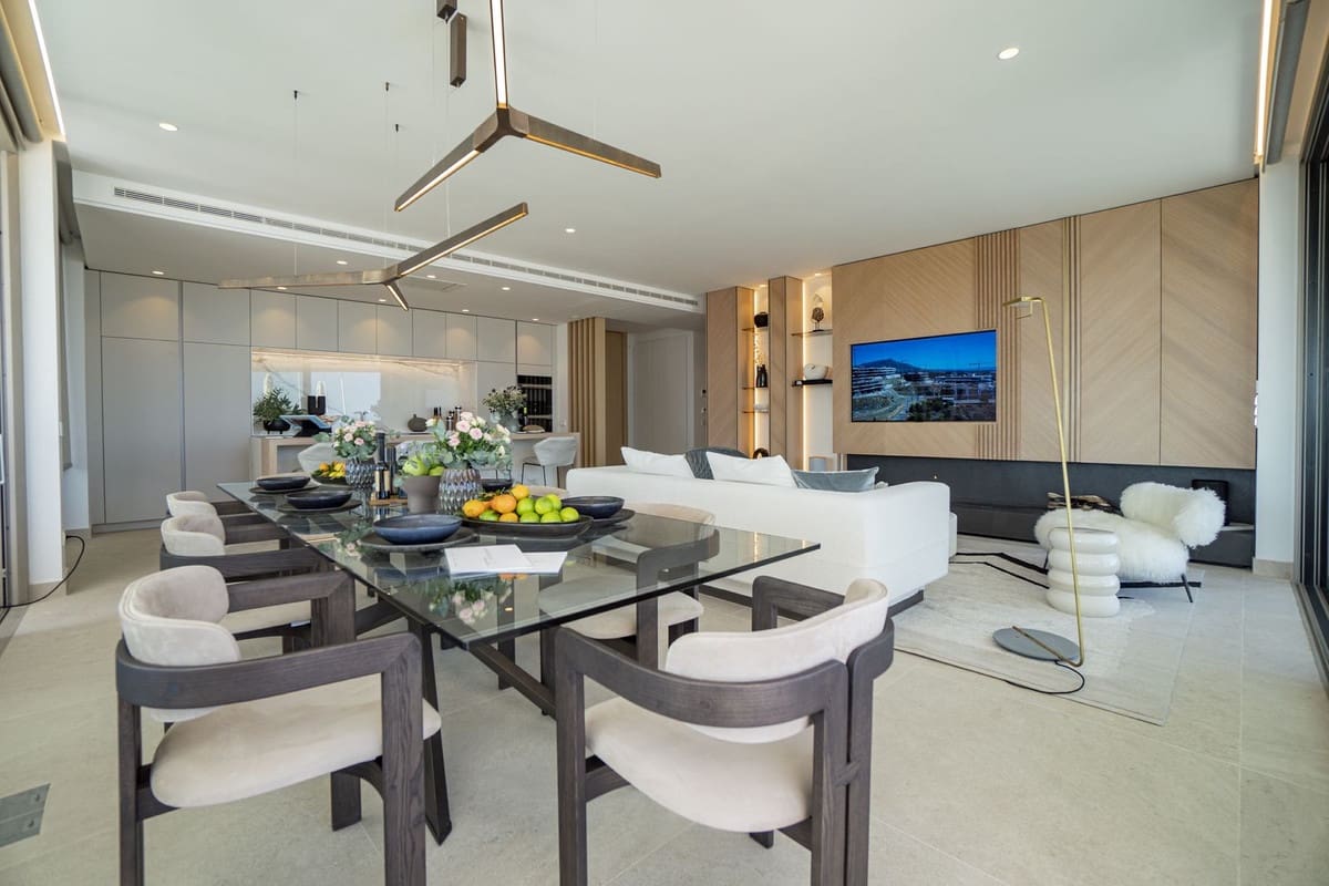 3 bedroom Apartment for sale in Benahavis with pool garage - € 3,499,000 (Ref: 8271724)