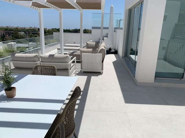 3 soverom Penthouse til salgs i Marbella med svømmebasseng garasje - € 1 395 000 (Ref: 9401630)