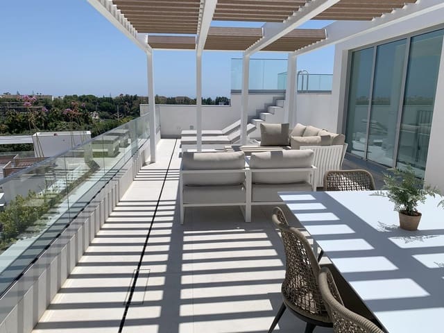 3 soverom Penthouse til salgs i Marbella med svømmebasseng garasje - € 1 395 000 (Ref: 9401630)