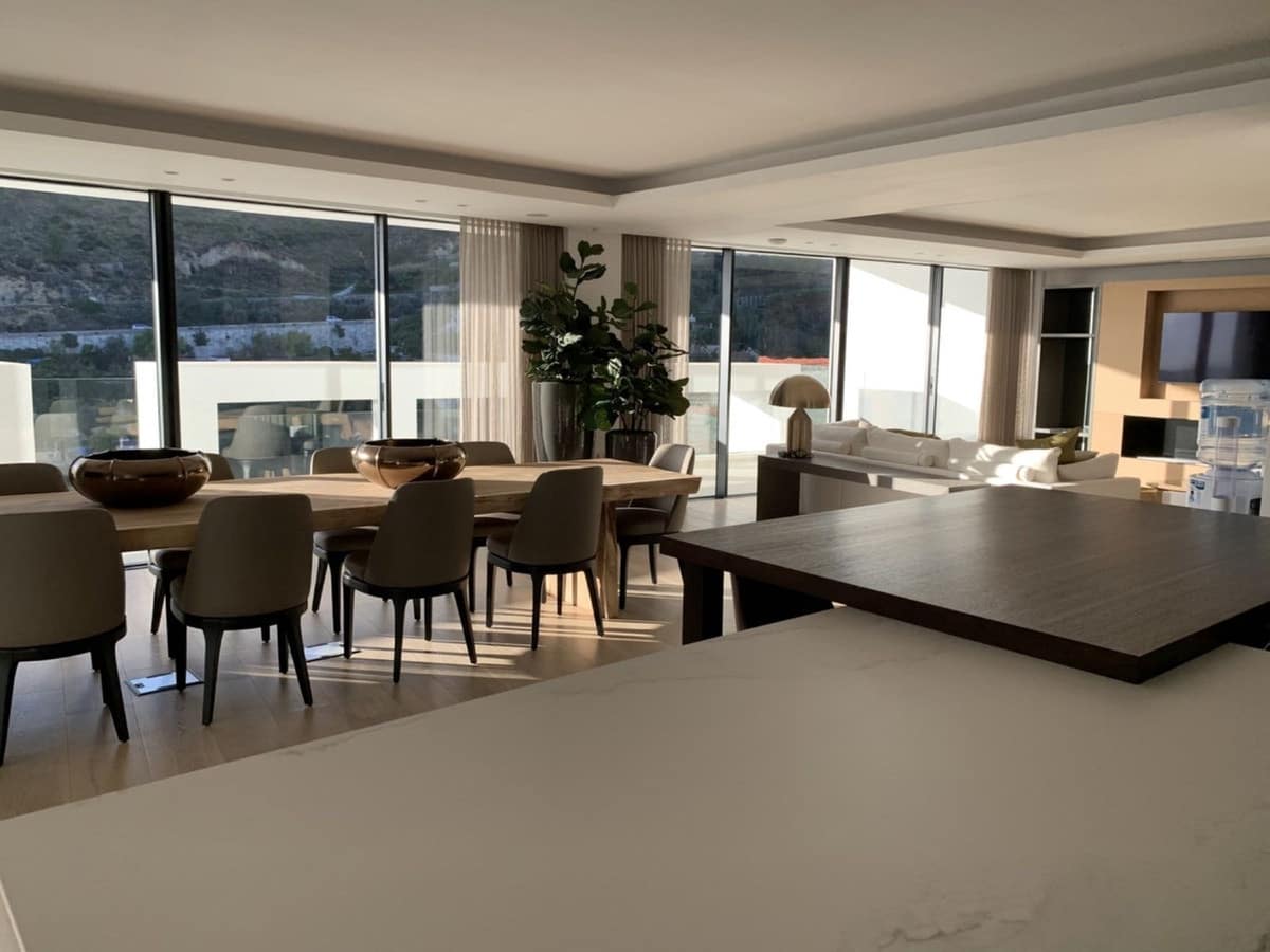 4 soverom Villa til salgs i Marbella med svømmebasseng garasje - € 4 500 000 (Ref: 9401639)