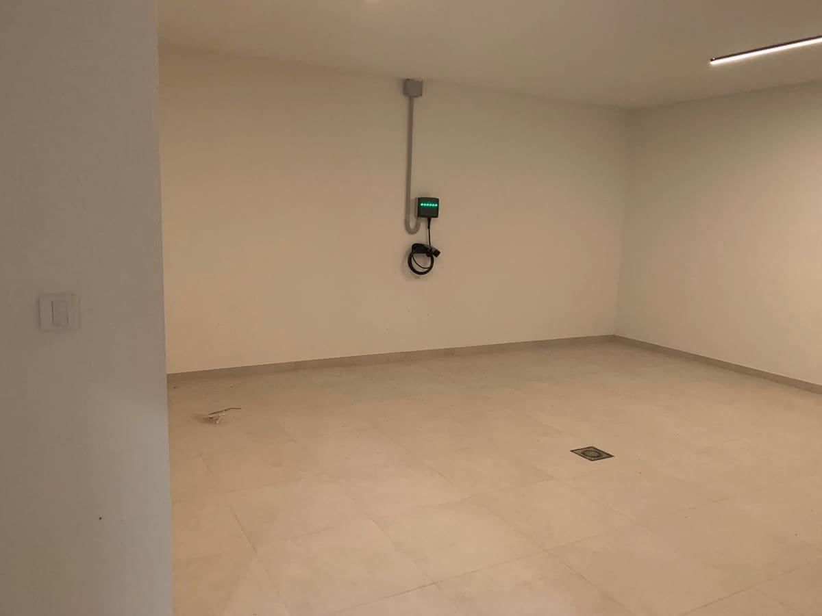 4 soverom Villa til salgs i Marbella med svømmebasseng garasje - € 4 500 000 (Ref: 9401639)