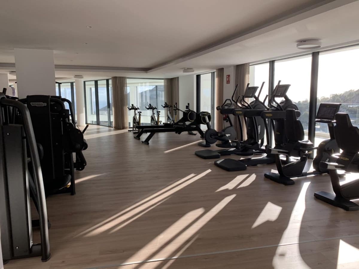 4 soverom Villa til salgs i Marbella med svømmebasseng garasje - € 4 500 000 (Ref: 9401639)