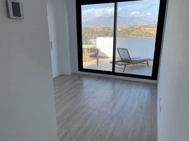 2 slaapkamer Appartement te koop in Mijas met zwembad garage - € 535.000 (Ref: 9401649)