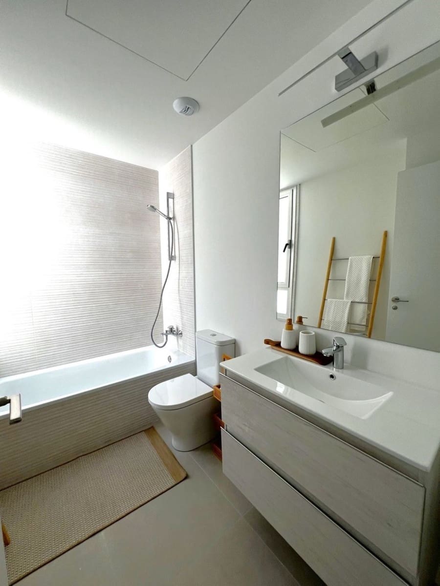 3 slaapkamer Appartement te koop in Estepona met zwembad garage - € 386.000 (Ref: 9401660)