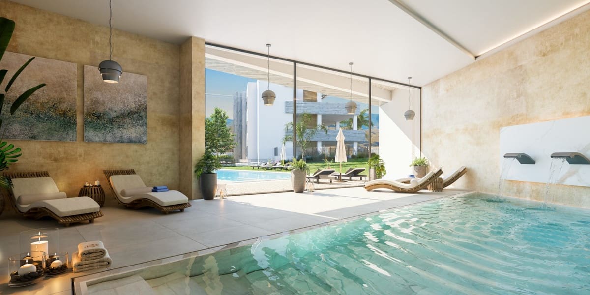 3 sypialnia Penthouse na sprzedaż w Marbella z basenem - 1 165 000 € (Ref: 9401665)