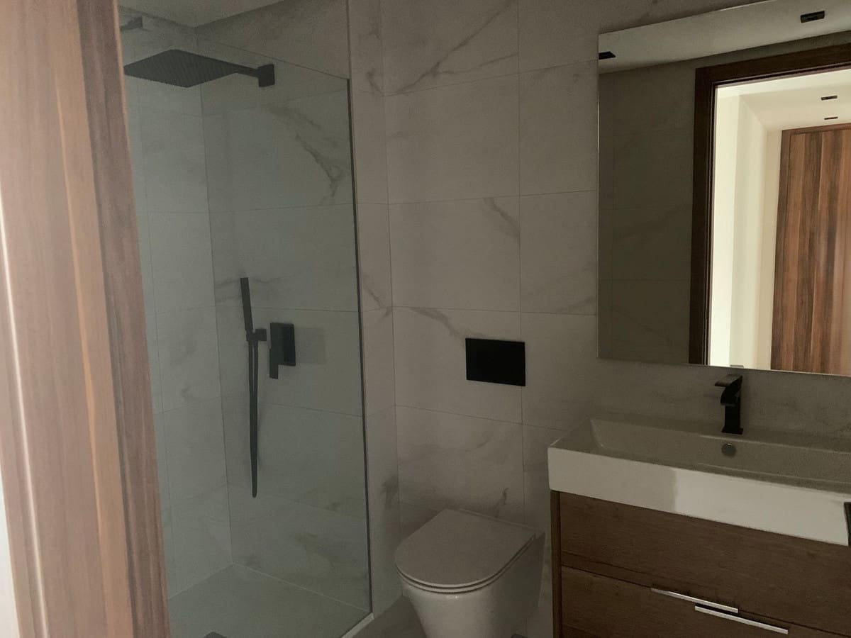 3 bedroom Apartment for sale in Marbella with pool - € 790,000 (Ref: 9401679)