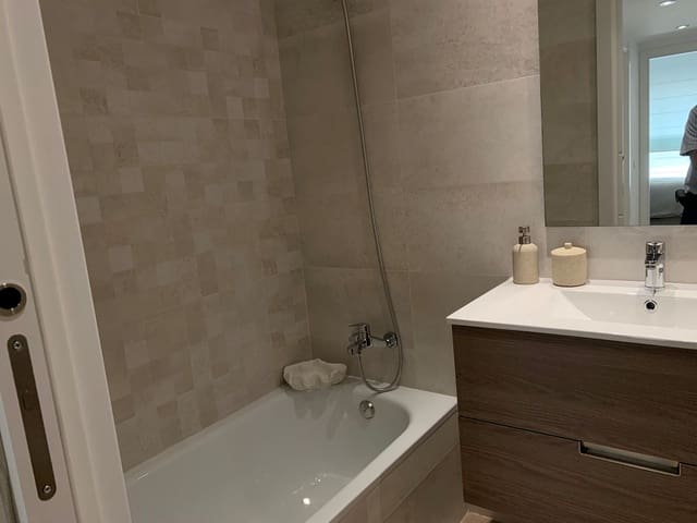 2 sypialnia Apartament na sprzedaż w Marbella z garażem - 375 000 € (Ref: 9401683)