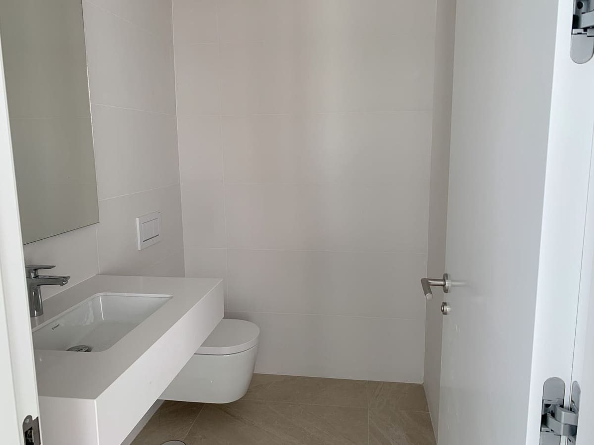 3 bedroom Penthouse for sale in Marbella with pool - € 1,480,000 (Ref: 9449344)