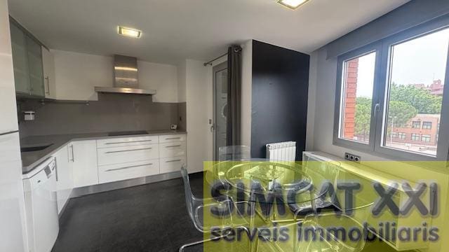 5 Zimmer Apartment zu verkaufen in Figueres mit Garage - 275.000 € (Ref: 9691518)