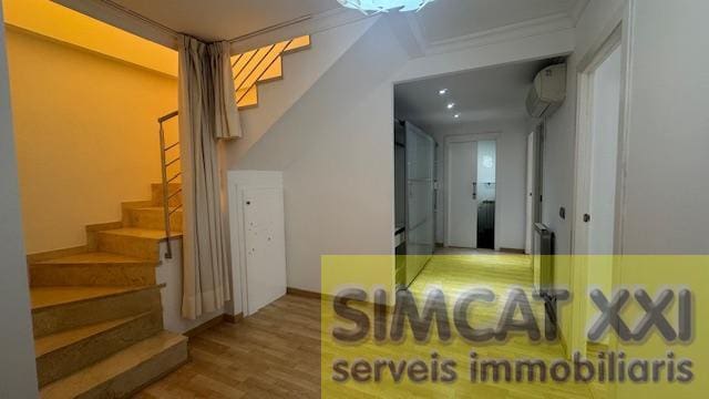 5 bedroom Apartment for sale in Figueres with garage - € 285,000 (Ref: 9691518)