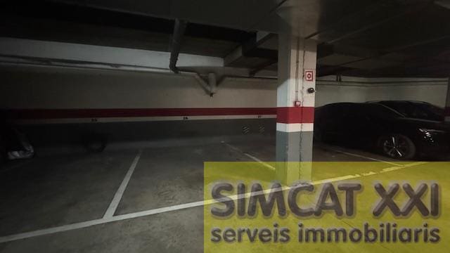 5 bedroom Apartment for sale in Figueres with garage - € 285,000 (Ref: 9691518)