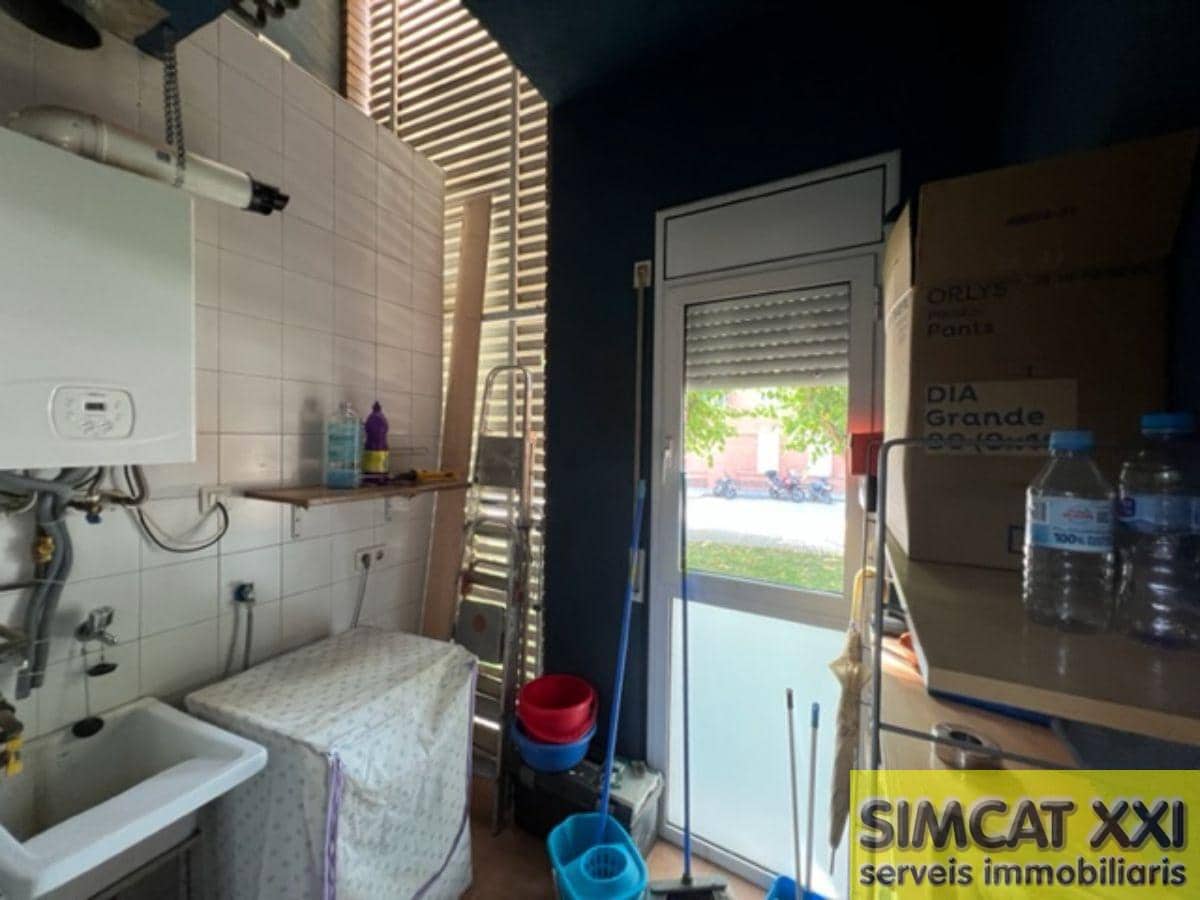 3 bedroom Flat for sale in Figueres - € 178,000 (Ref: 9691519)