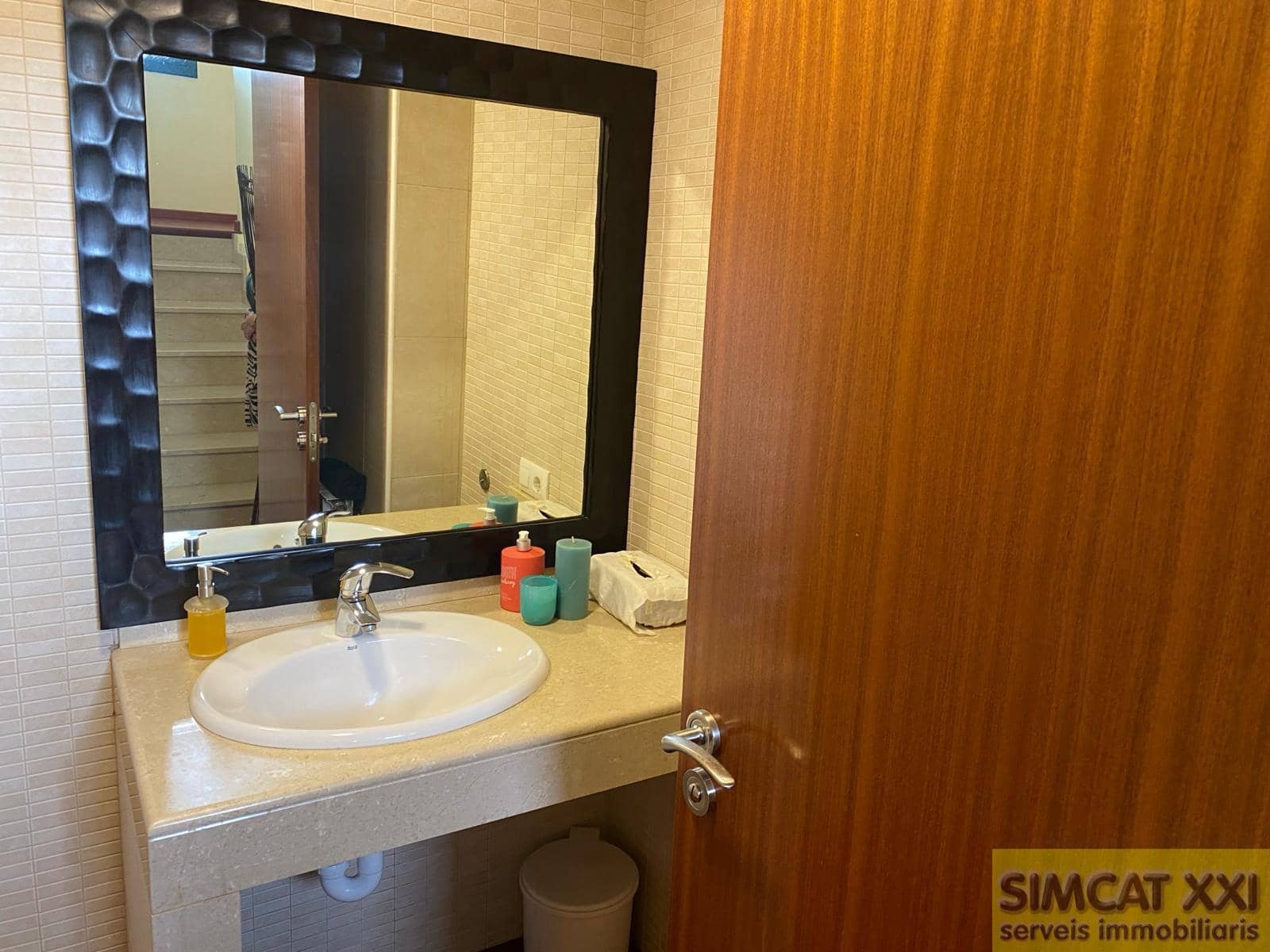 4 soveværelse Rækkehus til salg i Navata med garage - € 360.000 (Ref: 9691525)