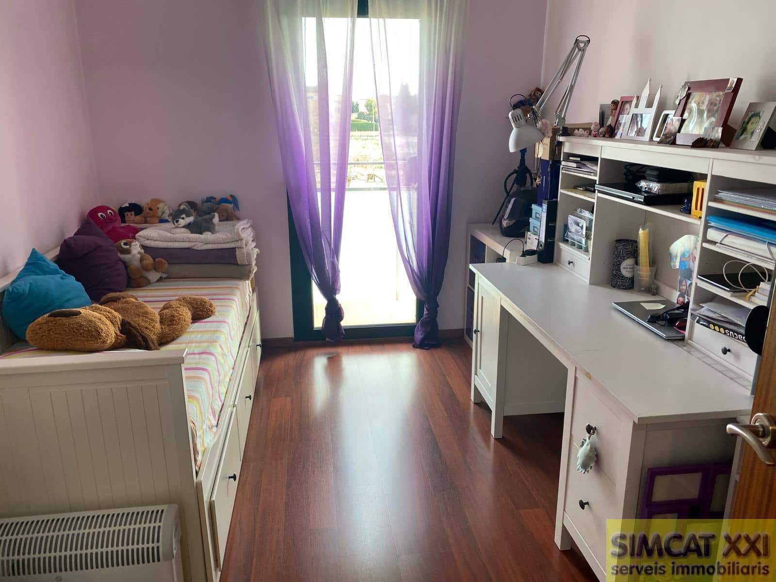 4 soveværelse Rækkehus til salg i Navata med garage - € 360.000 (Ref: 9691525)