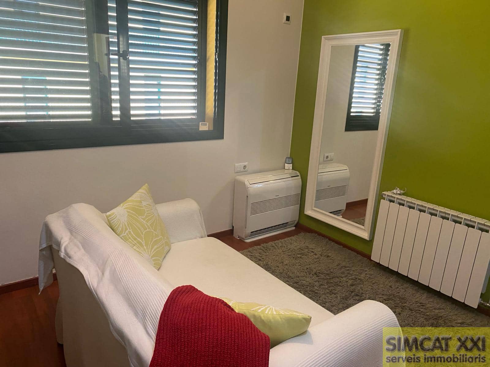 4 soveværelse Rækkehus til salg i Navata med garage - € 360.000 (Ref: 9691525)