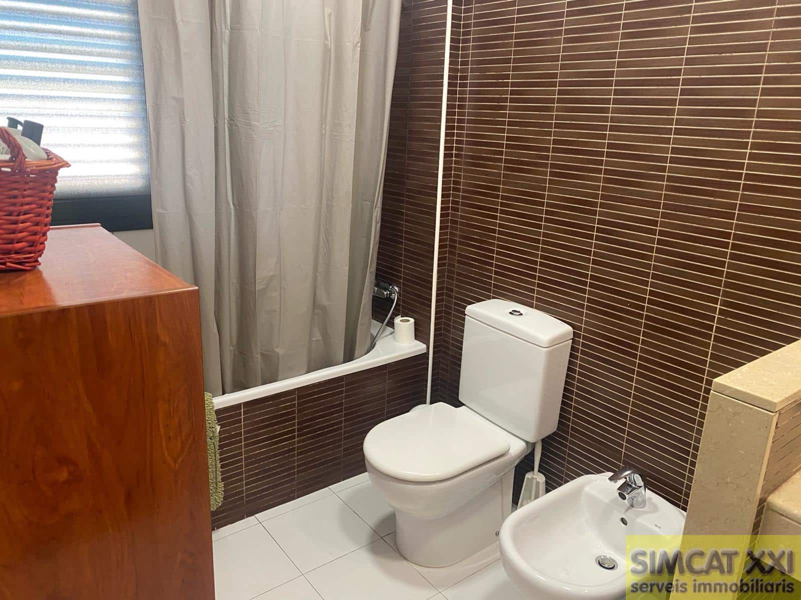 4 soveværelse Rækkehus til salg i Navata med garage - € 360.000 (Ref: 9691525)