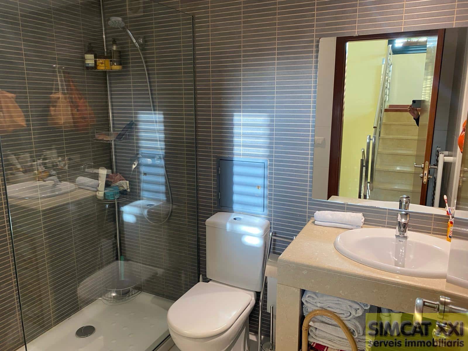 4 soveværelse Rækkehus til salg i Navata med garage - € 360.000 (Ref: 9691525)