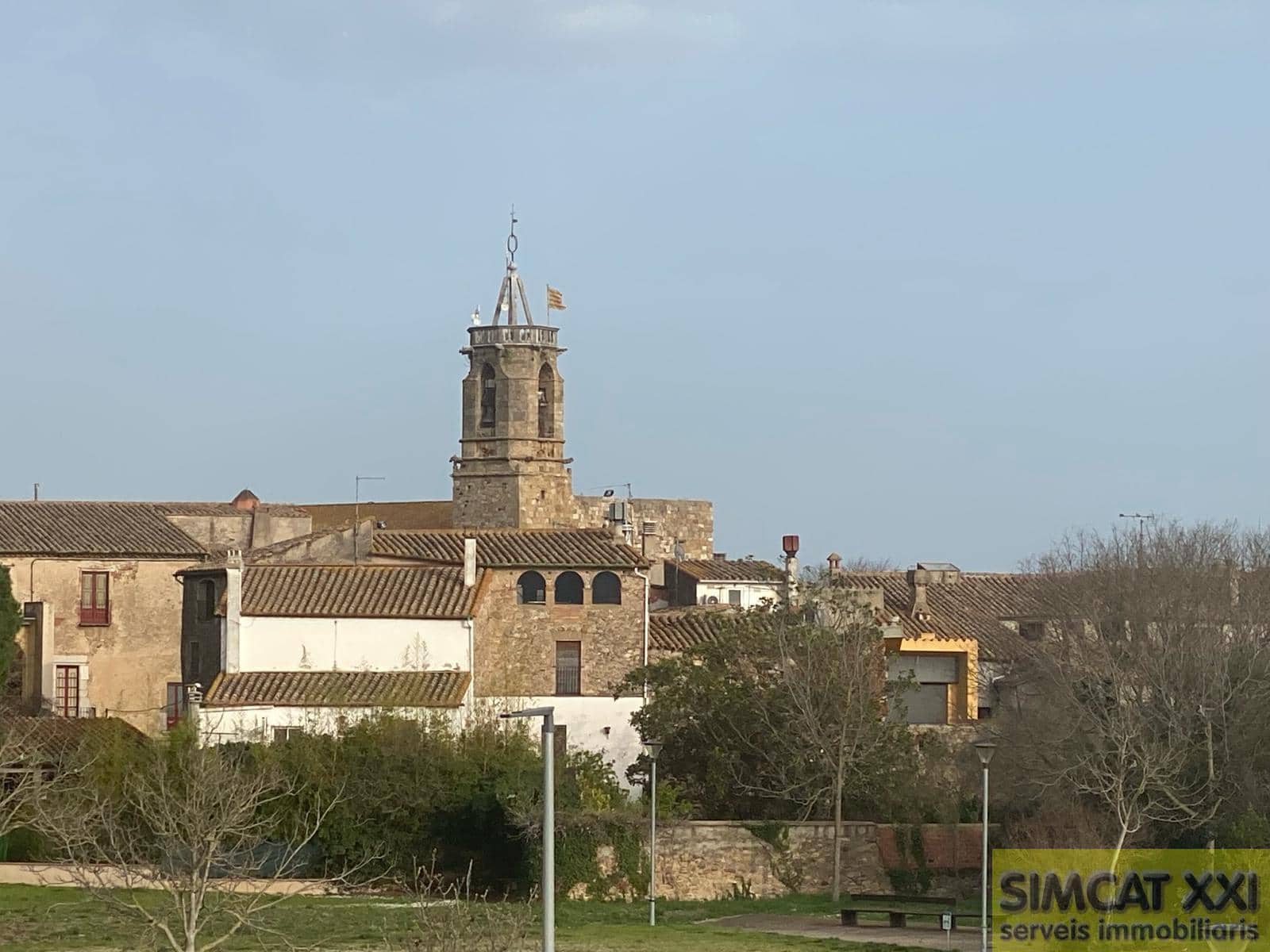 4 soveværelse Rækkehus til salg i Navata med garage - € 360.000 (Ref: 9691525)