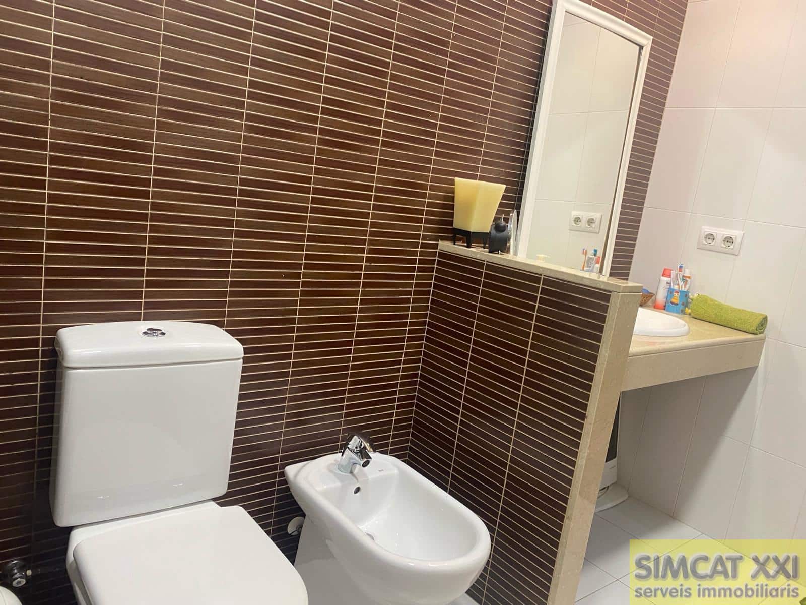 4 soveværelse Rækkehus til salg i Navata med garage - € 360.000 (Ref: 9691525)