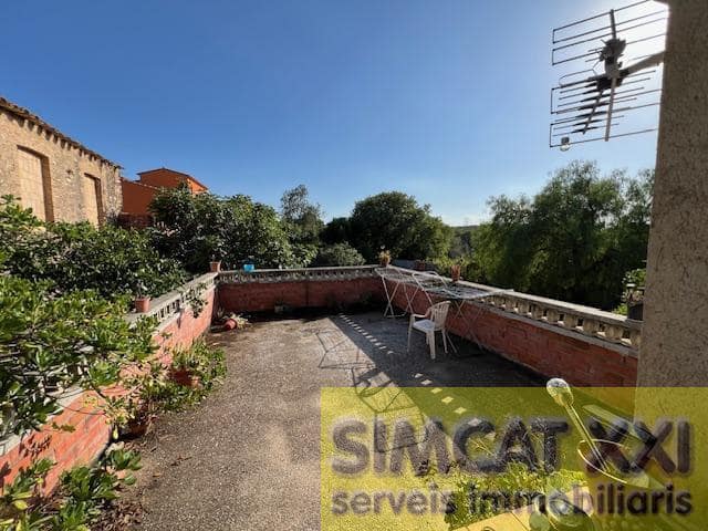 Finca/Casa Rural de 7 habitaciones en Garrigàs en venta con garaje - 475.000 € (Ref: 9691527)