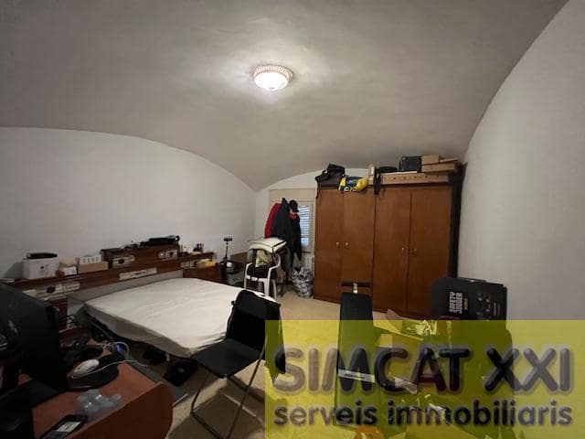 7 bedroom Finca/Country House for sale in Garrigas with garage - € 475,000 (Ref: 9691527)