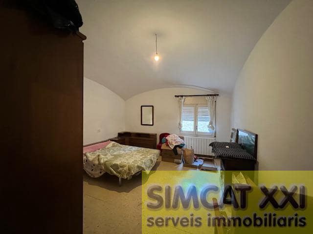 7 bedroom Finca/Country House for sale in Garrigas with garage - € 475,000 (Ref: 9691527)