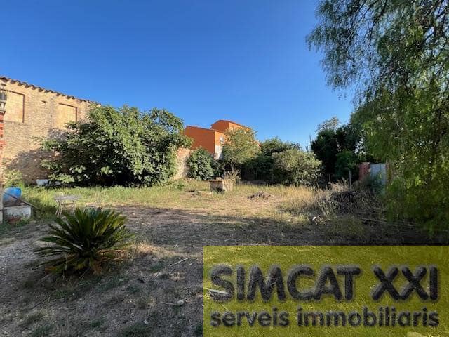 Finca/Casa Rural de 7 habitaciones en Garrigàs en venta con garaje - 475.000 € (Ref: 9691527)