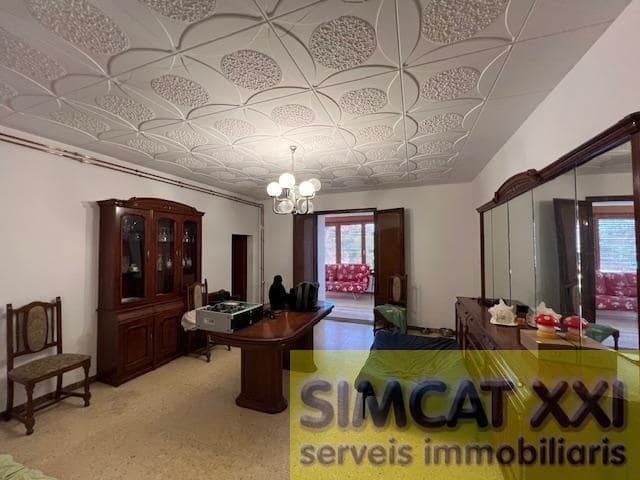 Finca/Casa Rural de 7 habitaciones en Garrigàs en venta con garaje - 475.000 € (Ref: 9691527)