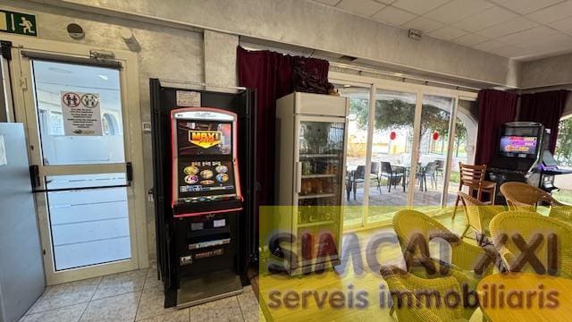 4 Zimmer Gewerbe zu verkaufen in Roses - 198.000 € (Ref: 9691528)