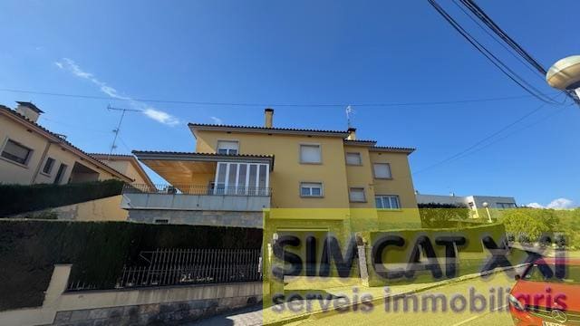 4 chambre Villa/Maison à vendre à Figueres avec garage - 490 000 € (Ref: 9691530)