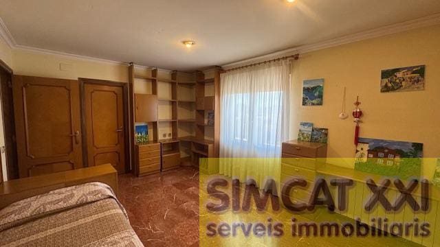 4 chambre Villa/Maison à vendre à Figueres avec garage - 490 000 € (Ref: 9691530)