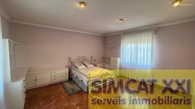 4 chambre Villa/Maison à vendre à Figueres avec garage - 490 000 € (Ref: 9691530)