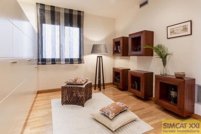4 Zimmer Wohnung zu verkaufen in Figueres mit Garage - 450.000 € (Ref: 9691531)