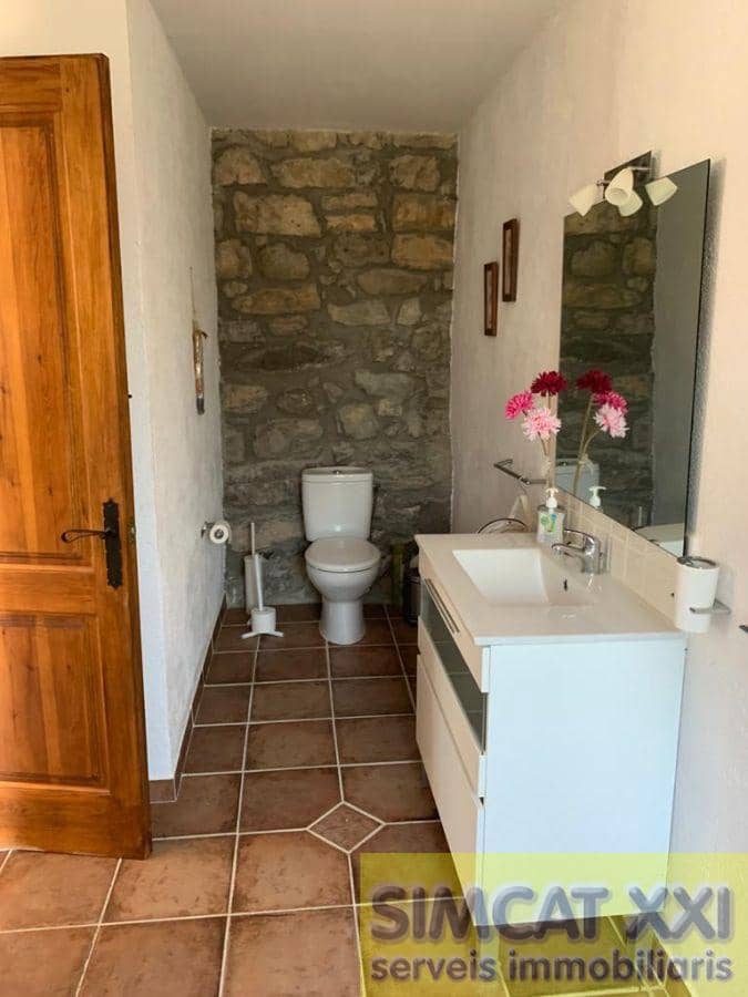 8 bedroom Finca/Country House for sale in La Vall de Bianya - € 1,000,000 (Ref: 9691532)