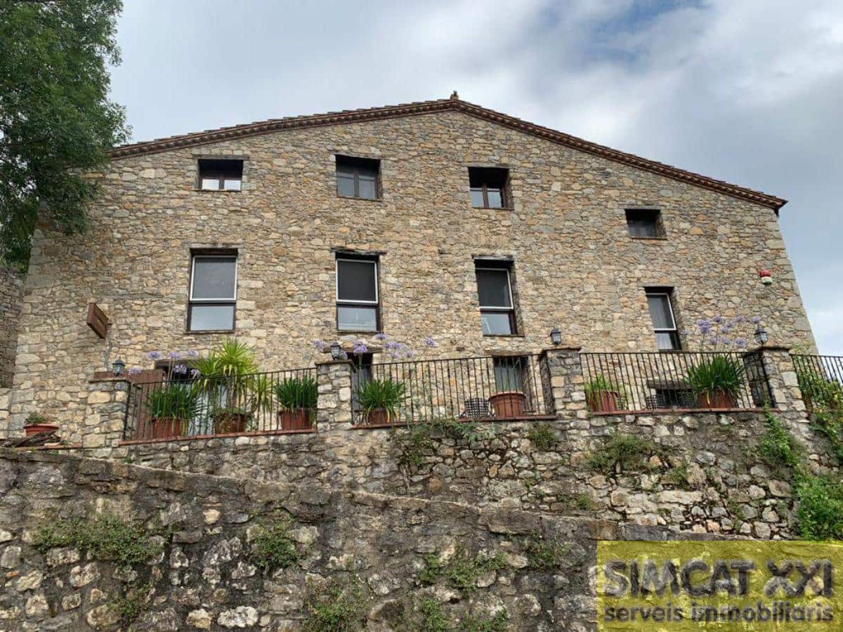 8 bedroom Finca/Country House for sale in La Vall de Bianya - € 1,000,000 (Ref: 9691532)