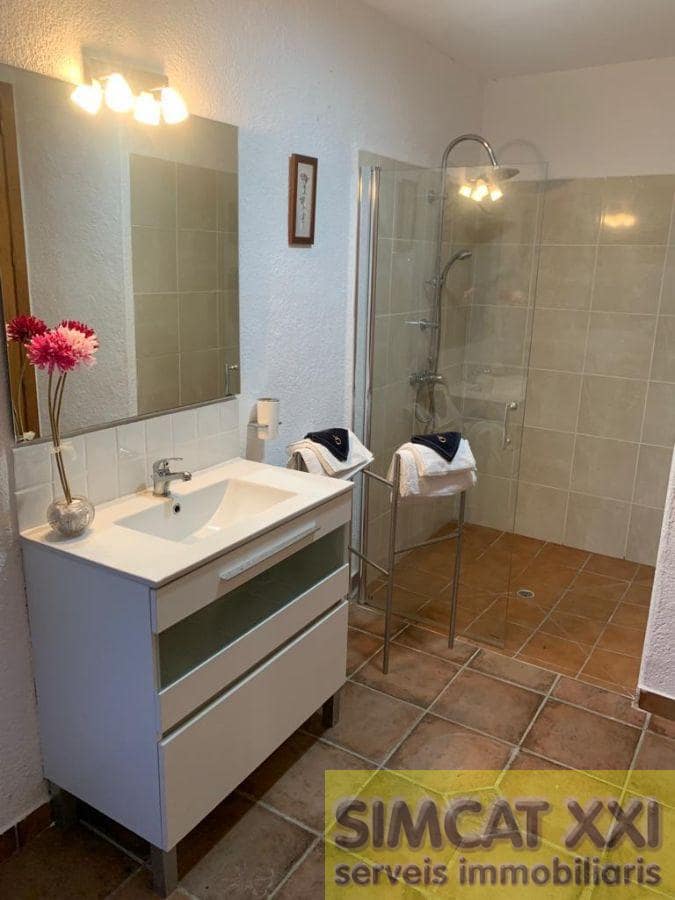 8 bedroom Finca/Country House for sale in La Vall de Bianya - € 1,000,000 (Ref: 9691532)