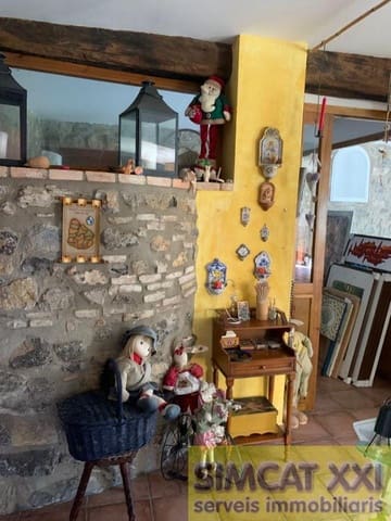 8 bedroom Finca/Country House for sale in La Vall de Bianya - € 1,000,000 (Ref: 9691532)