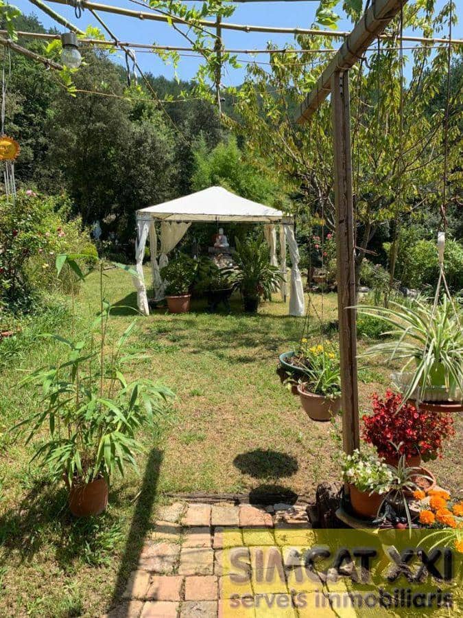 8 bedroom Finca/Country House for sale in La Vall de Bianya - € 1,000,000 (Ref: 9691532)