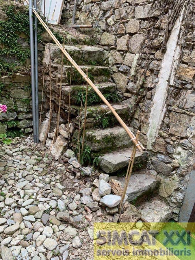 8 bedroom Finca/Country House for sale in La Vall de Bianya - € 1,000,000 (Ref: 9691532)