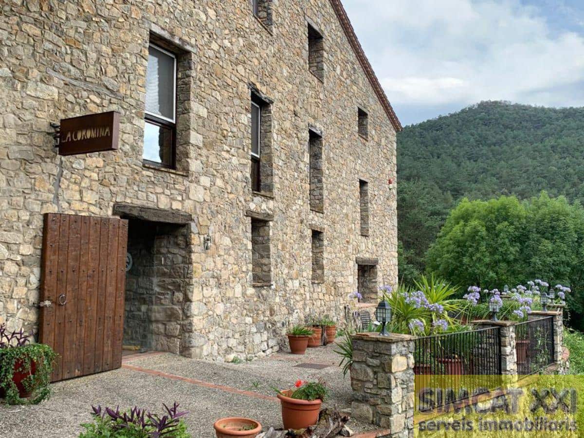 8 bedroom Finca/Country House for sale in La Vall de Bianya - € 1,000,000 (Ref: 9691532)