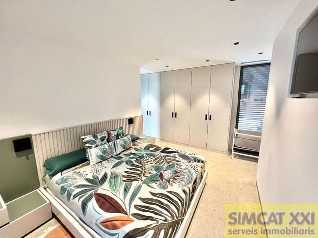 4 soveværelse Villa til salg i Navata med swimmingpool - € 1.075.000 (Ref: 9691534)