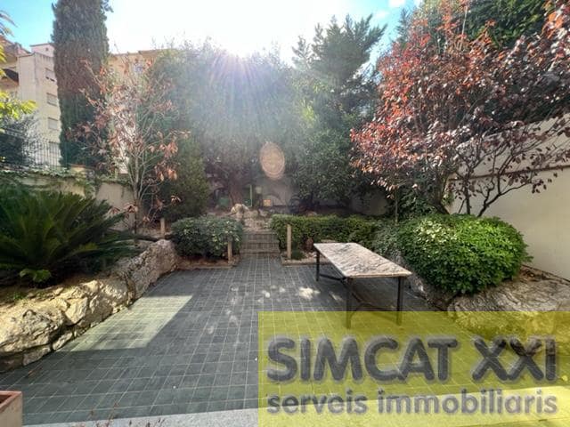 4 sypialnia Willa na sprzedaż w Figueres z garażem - 560 000 € (Ref: 9691535)