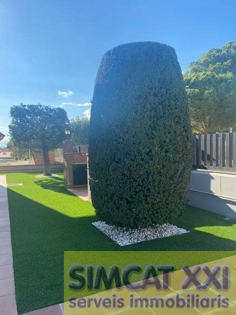 4 chambre Villa/Maison à vendre à Vilamalla avec piscine garage - 520 000 € (Ref: 9691537)