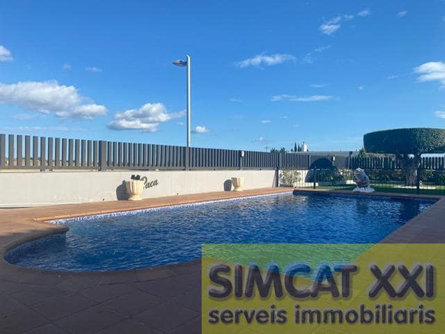 4 chambre Villa/Maison à vendre à Vilamalla avec piscine garage - 520 000 € (Ref: 9691537)